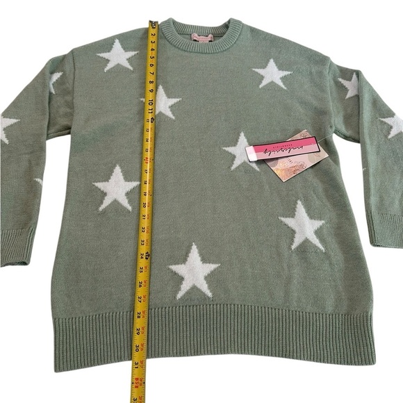 Emma's Expressions Light Green Stars Sweater Size L NWT - Picture 9 of 17